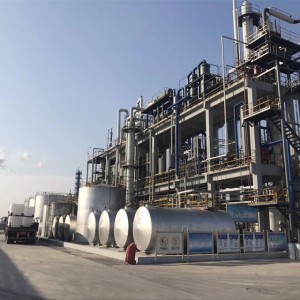 CAS No.:92-59-1 N-Benzyl-N-ethylaniline Dye intermediates. Used to make acidic light green SF and other blue dyes.