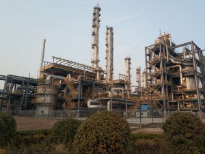 CAS No.:92-59-1 N-Benzyl-N-ethylaniline Dye intermediates. Used to make acidic light green SF and other blue dyes.